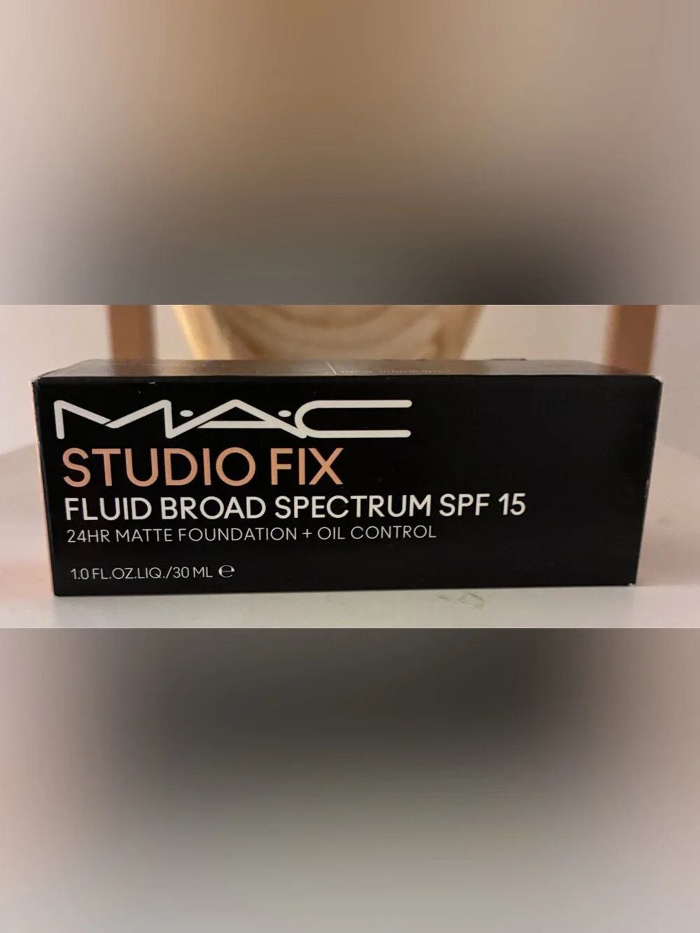 MAC Studio Fix Fluid SPF 15 Foundation NC17 1 oz New